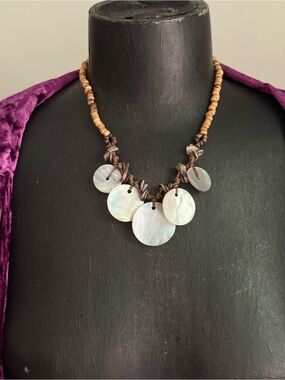Boho Mother-of-Pearl Disc Necklace in White and Brown